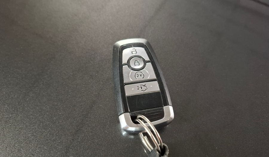 Ford Mondeo 2.0 TITANIUM AUTO Sedan 2019