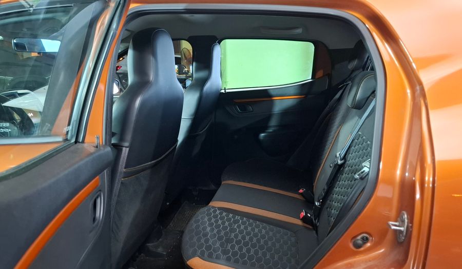 Renault Kwid 1.0 OUTSIDER Hatchback 2021