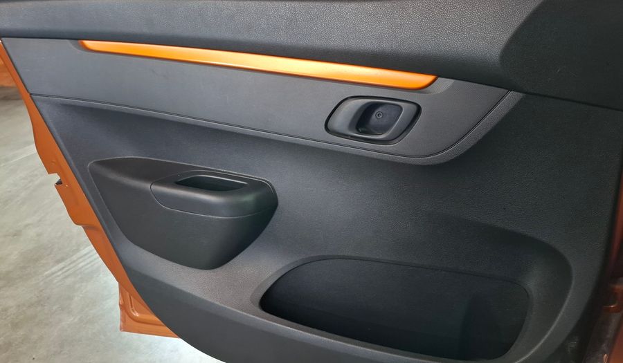 Renault Kwid 1.0 OUTSIDER Hatchback 2021