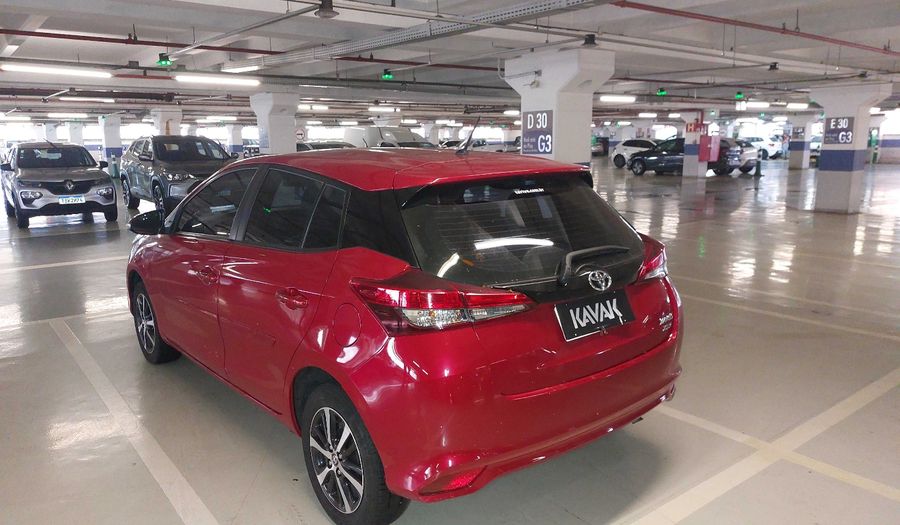 Toyota Yaris XLS CONNECT Hatchback 2021