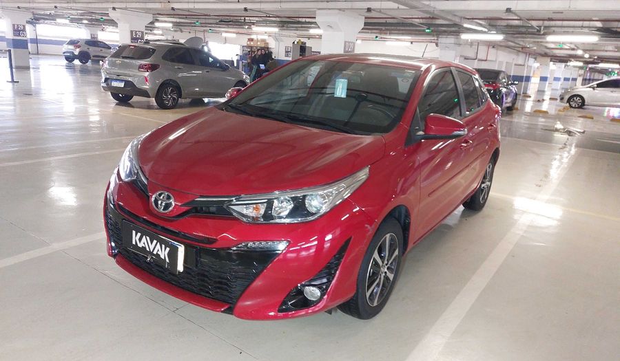 Toyota Yaris XLS CONNECT Hatchback 2021