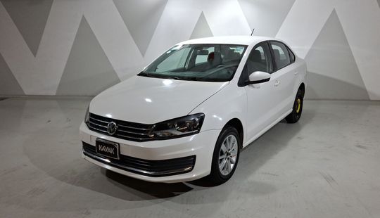 2018 • 93,365 km • Manual