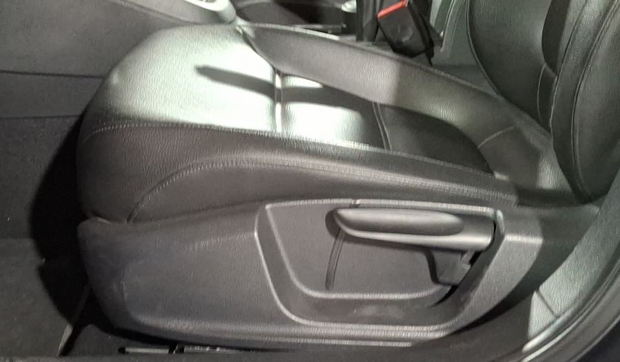 Volkswagen Jetta 2.5 SPORTLINE TIP. Sedan 2017