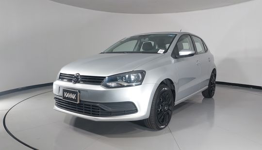 Volkswagen • Polo