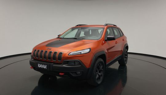 Jeep • Cherokee