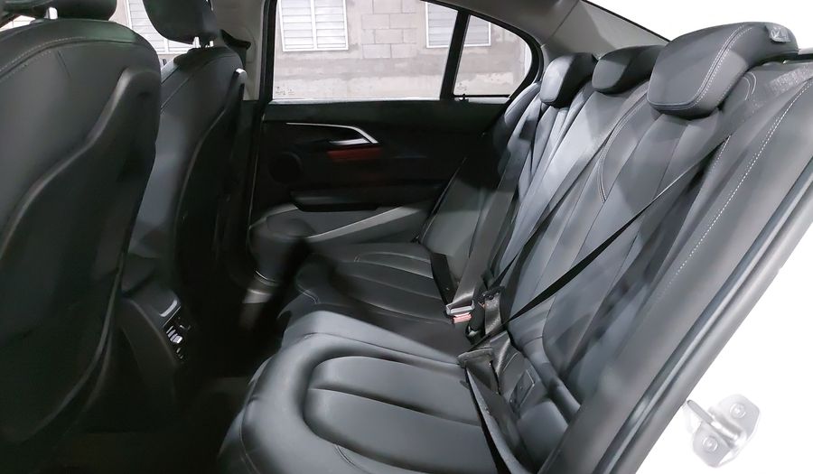 Bmw Serie 1 2.0 120IA M SPORT AUTO Sedan 2020