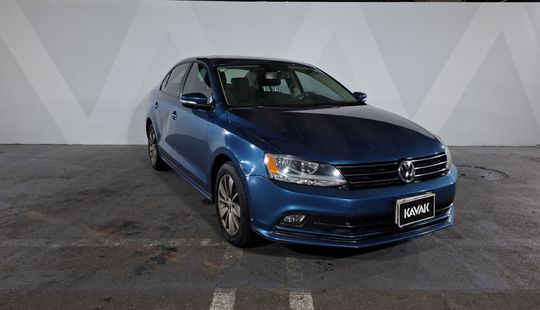 Volkswagen • Jetta