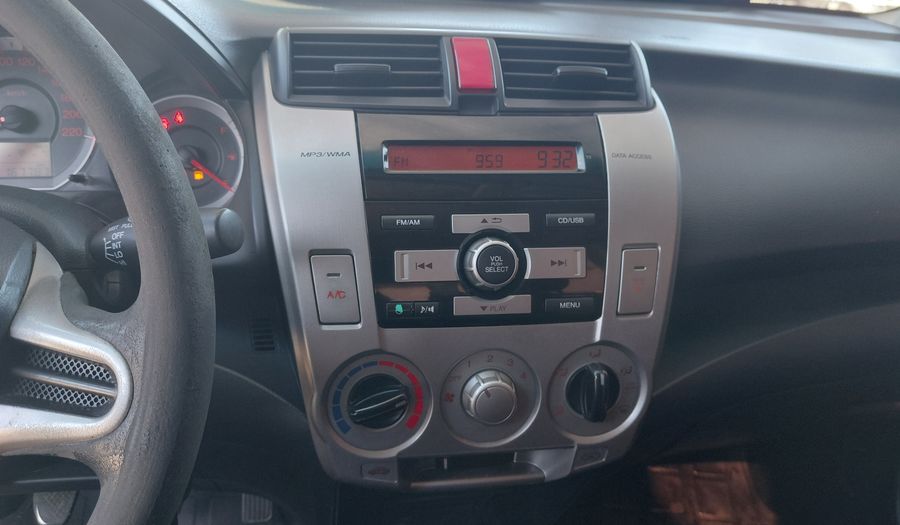 Honda City 1.5 LX MT Sedan 2012