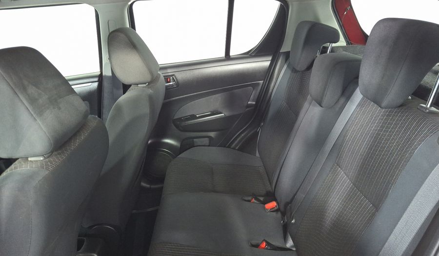 Suzuki Swift 1.4 GLX AT Hatchback 2015