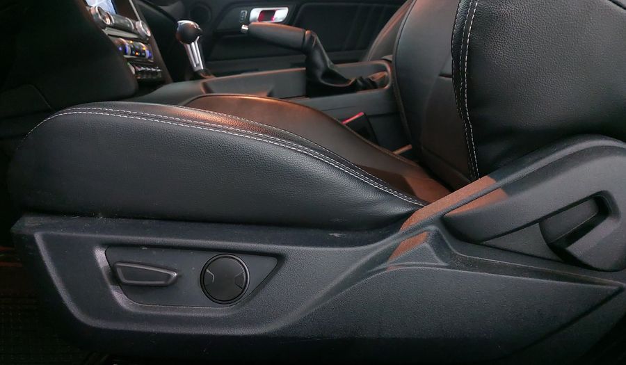 Ford Mustang 2.3 ECOBOOST AUTO Coupe 2021