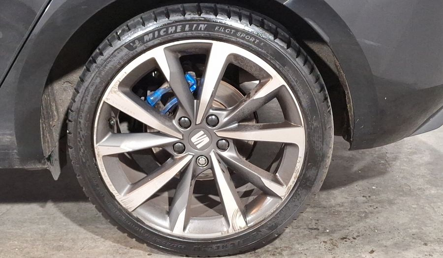 Seat Leon 1.4 FR AUTO Hatchback 2022