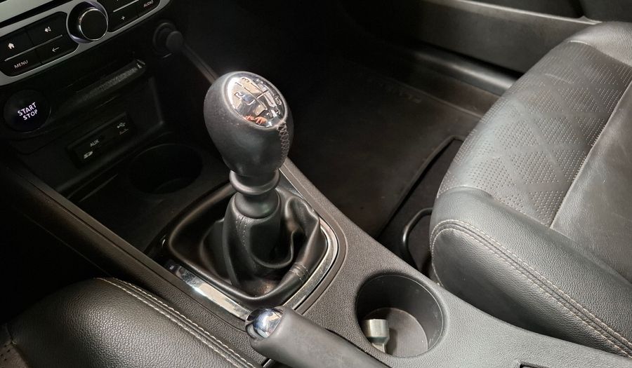 Renault Fluence 2.0 LUXE PACK CUERO Sedan 2017