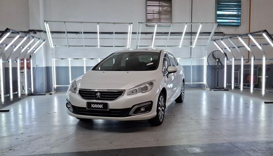 Peugeot • 408