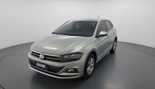 Volkswagen • Polo