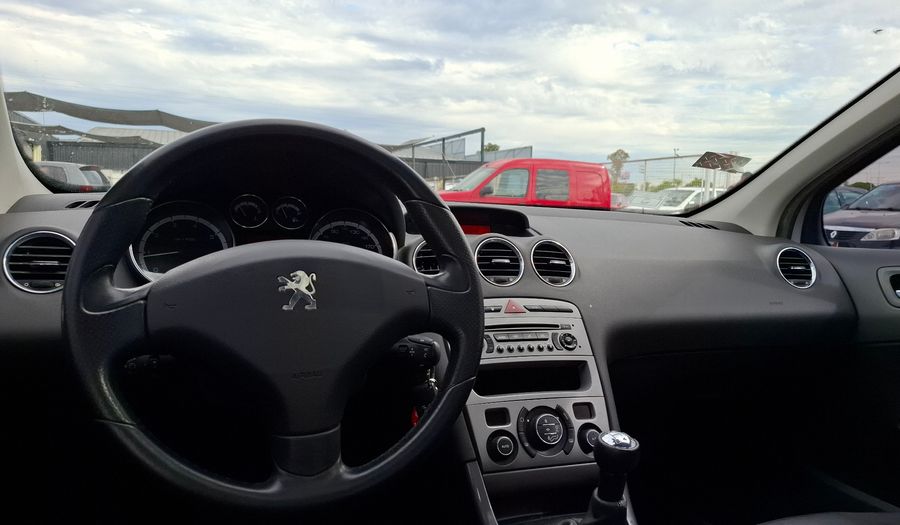 Peugeot 408 2.0 16V ALLURE+ Sedan 2011