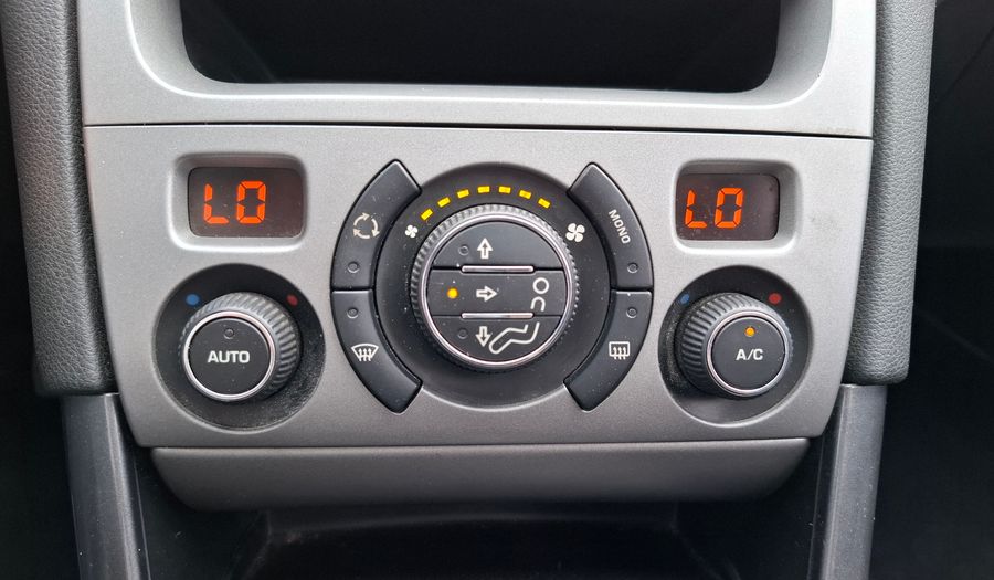 Peugeot 408 2.0 16V ALLURE+ Sedan 2011