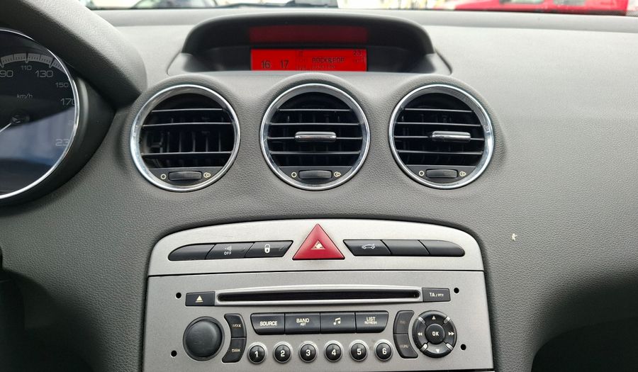 Peugeot 408 2.0 16V ALLURE+ Sedan 2011