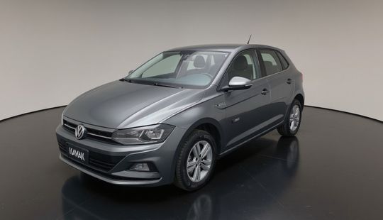 Volkswagen • Polo