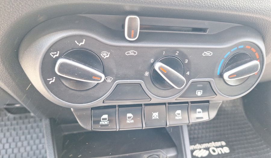 Kia Soluto 1.4 LX Sedan 2022