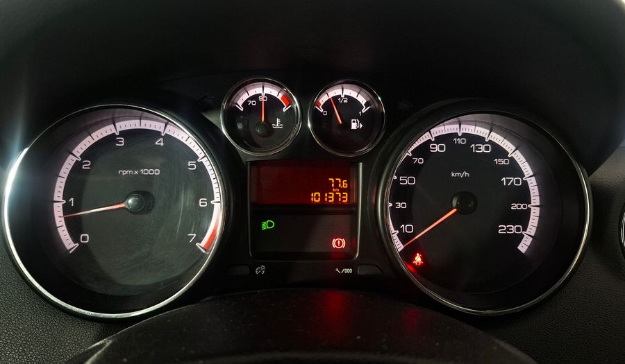 Peugeot 408 2.0 16V ALLURE Sedan 2014