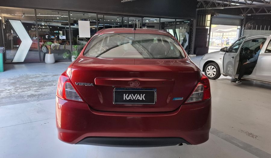 Nissan Versa 1.6 ADVANCE Sedan 2018