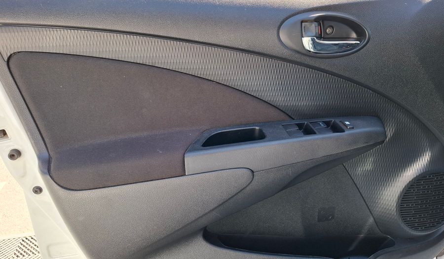 Toyota Etios 1.5 XS Hatchback 2017