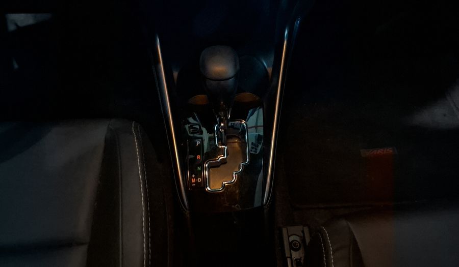 Toyota Yaris 1.5 S CVT Hatchback 2024