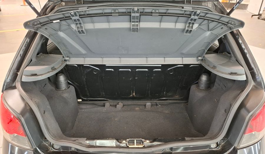 Fiat Palio 1.4 ELX GROOVE Hatchback 2010