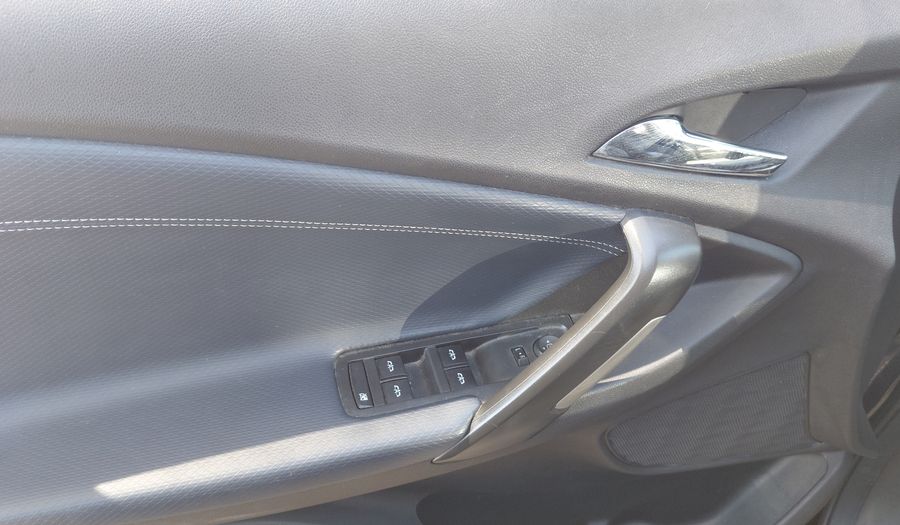 Chevrolet Tracker 1.2 TURBO PREMIER AT Suv 2021