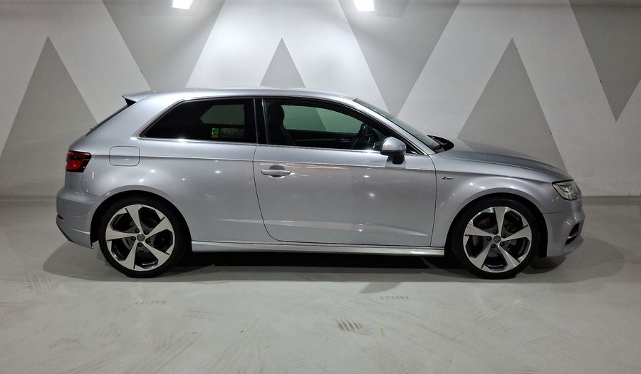 Audi A3 2.0 S LINE DCT Hatchback 2018