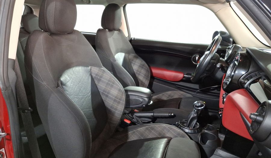 Mini Cooper 1.5 COOPER CHILI AT Hatchback 2017