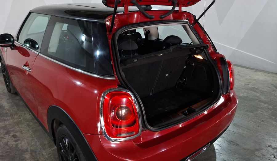 Mini Cooper 1.5 COOPER CHILI AT Hatchback 2017