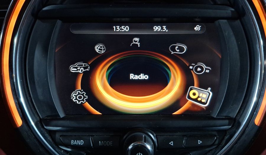 Mini Cooper 1.5 COOPER CHILI AT Hatchback 2017