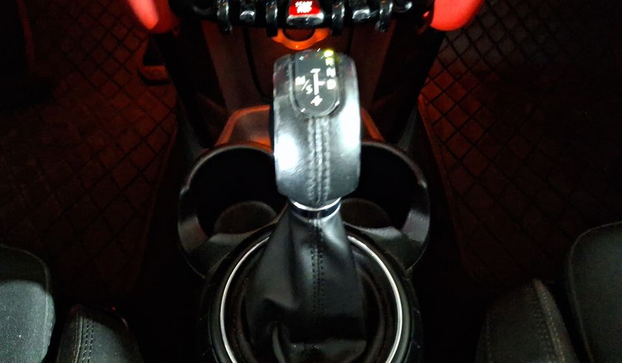 Mini Cooper 1.5 COOPER CHILI AT Hatchback 2017