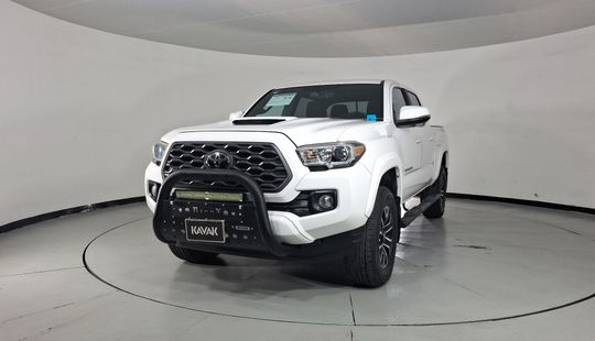 Toyota • Tacoma