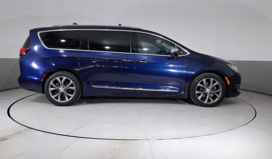 Chrysler Pacifica 3.6 LIMITED PLATINUM AUTO Minivan 2017