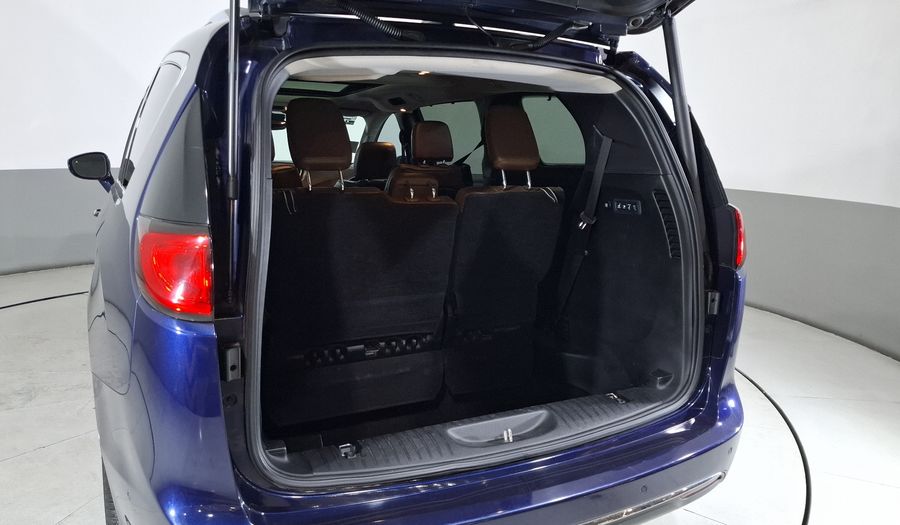 Chrysler Pacifica 3.6 LIMITED PLATINUM AUTO Minivan 2017