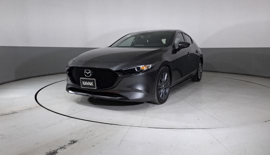 2020 • 70,000 km • Automático