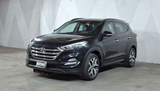 Hyundai • Tucson