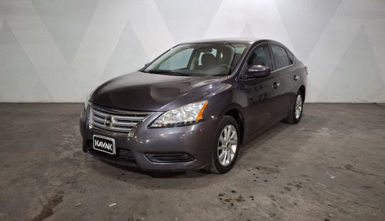 Nissan • Sentra