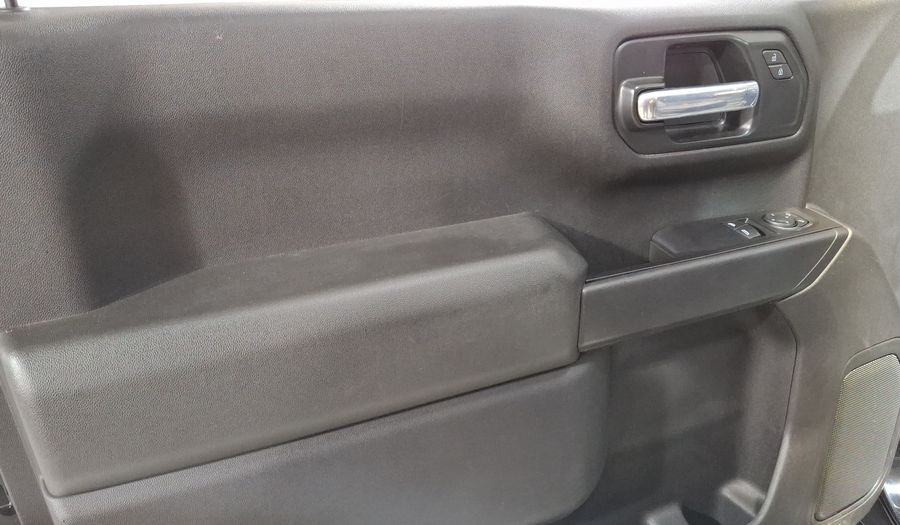 Chevrolet Silverado 1500 4.3 SILVERADO WT CREW CAB F AT 4WD Pickup 2021