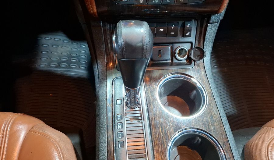 Chevrolet Traverse 3.6 TRAVERSE LT B AT Suv 2016