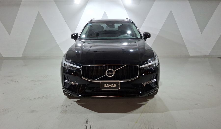Volvo Xc60 2.0 B5 MHEV MOMENTUM AUTO AWD Suv 2022