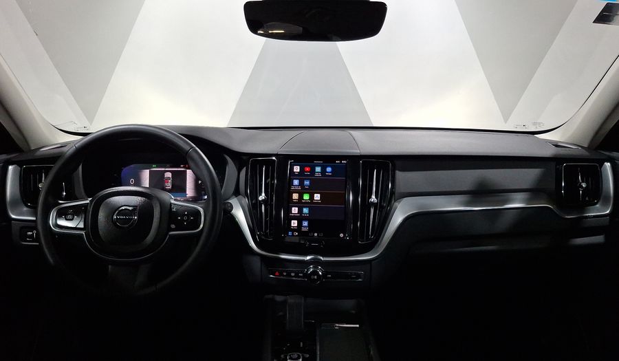 Volvo Xc60 2.0 B5 MHEV MOMENTUM AUTO AWD Suv 2022