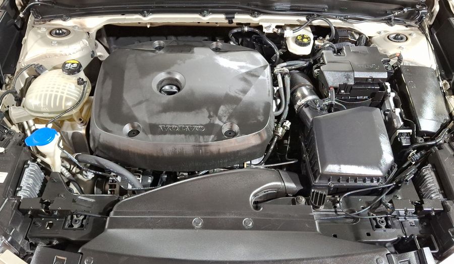 Volvo Xc40 2.0 INSCRIPTION T4 AUTO Suv 2019