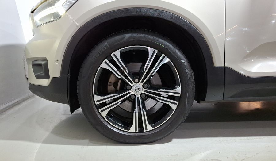 Volvo Xc40 2.0 INSCRIPTION T4 AUTO Suv 2019