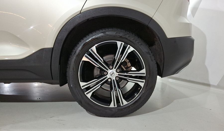 Volvo Xc40 2.0 INSCRIPTION T4 AUTO Suv 2019