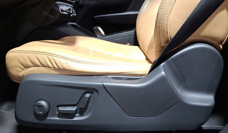 Volvo Xc40 2.0 INSCRIPTION T4 AUTO Suv 2019