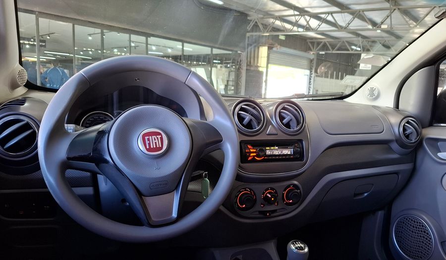 Fiat Palio 1.6 16V ESSENCE Hatchback 2013