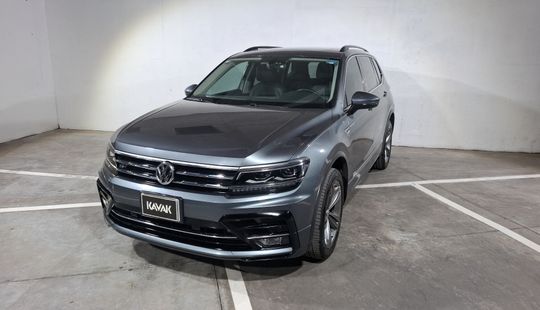 2020 • 68,000 km • Automático